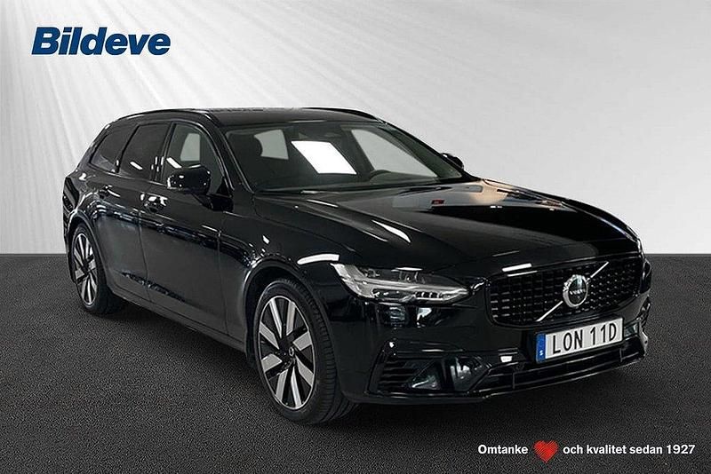 Svart Begagnad 2024 Volvo V90 Plus Kombi | 489 900 kr (Marknadspris) - Bild 1/4