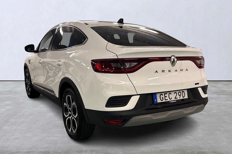 Begagnad Renault Arkana Techno 144 HK (105 kW) 2023 Vit SUV