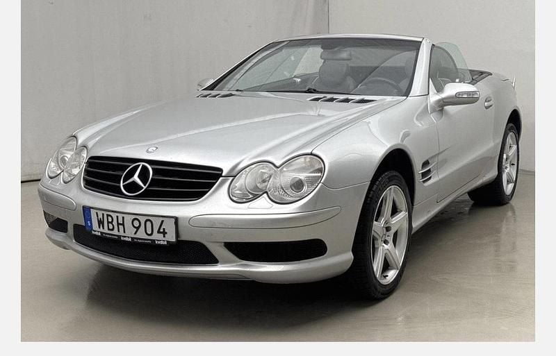 Silver Begagnad 2003 Mercedes SL500 Cab | 130 000 kr (Marknadspris) - Bild 1/4