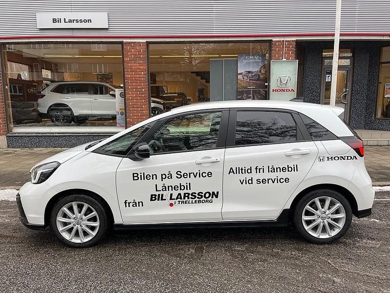 Begagnad Honda Jazz Advance 122 HK (89 kW) 2024 Vit Halvkombi