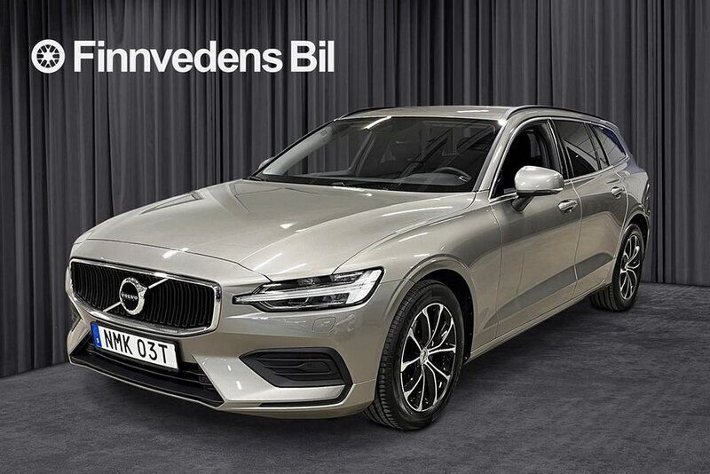 Grå Begagnad 2022 Volvo V60 Pro Kombi | 289 000 kr (Bra pris) - Bild 1/4
