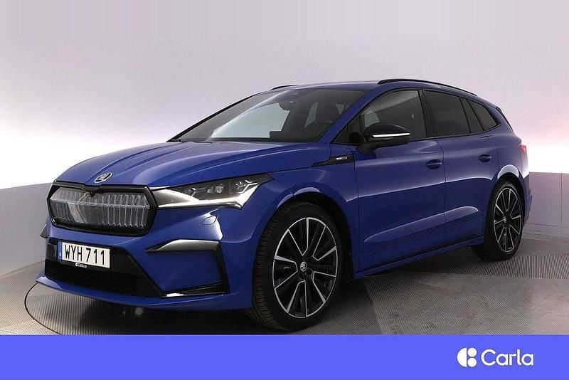 Blå Begagnad 2022 Skoda Enyaq iV SportLine SUV | 429 900 kr (Marknadspris) - Bild 1/4