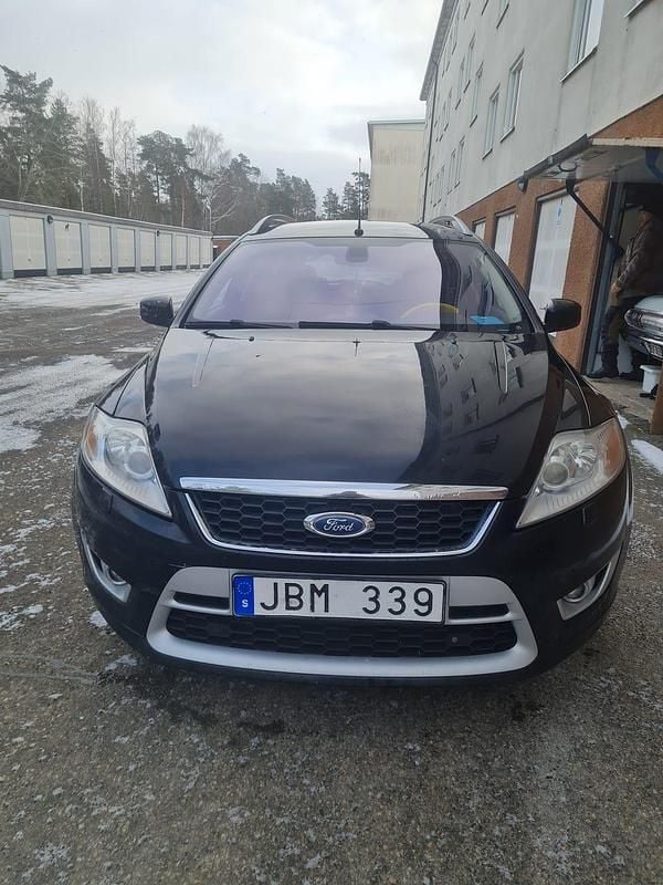 Begagnad Ford Mondeo 203 HK (149 kW) 2010 Kombi