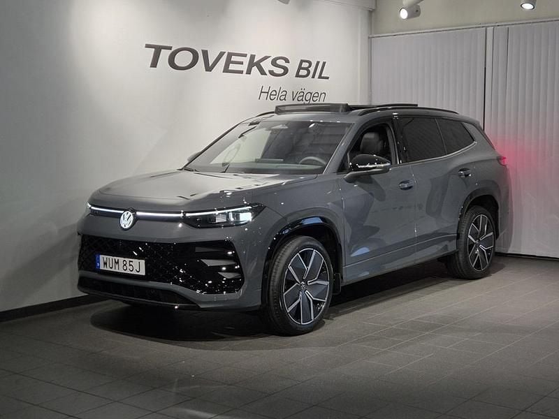 Grå Ny 2026 VW Tayron SUV | 706 100 kr (Dyr) - Bild 1/4