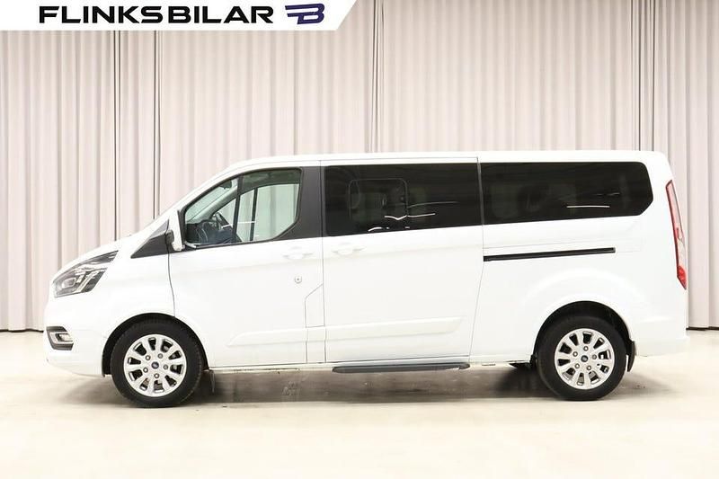 Begagnad Ford Tourneo Custom 131 HK (96 kW) 2020 Vit Van