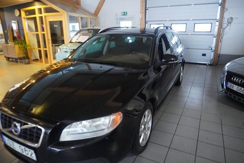 Begagnad Volvo V70 116 HK (85 kW) 2012 Svart Kombi