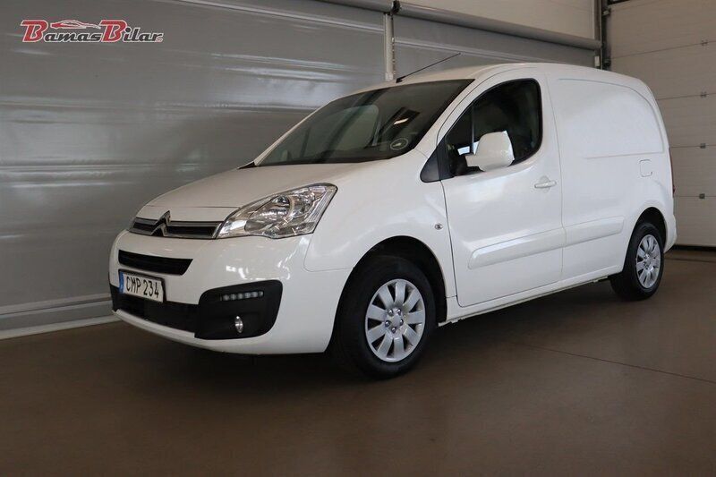 Vit Begagnad 2018 Citroën Berlingo Minibuss | 89 900 kr (Lite dyr) - Bild 1/4