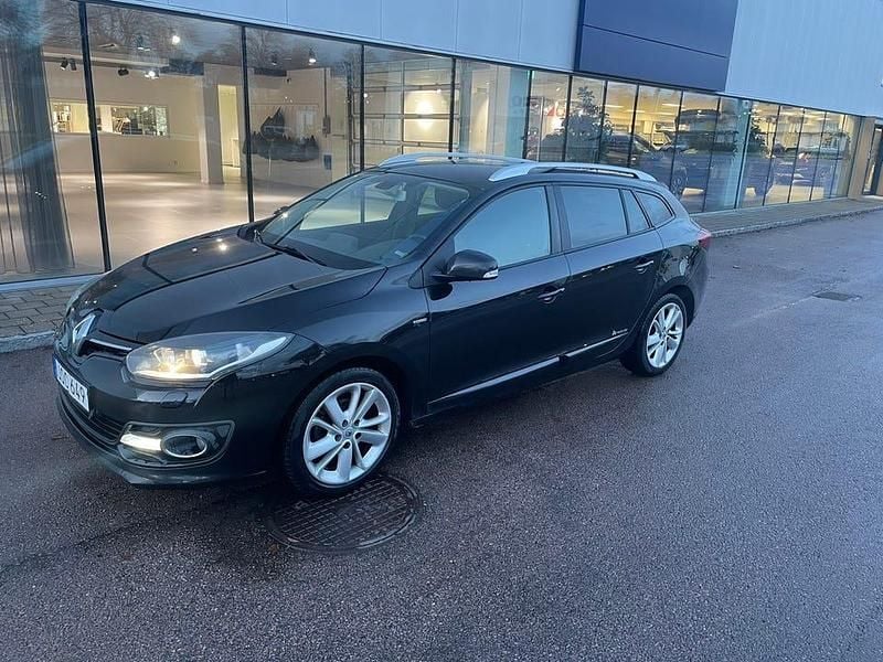 Begagnad 2015 Renault Mégane GrandTour LIMITED Kombi | 39 900 kr (Bra pris) - Bild 1/4