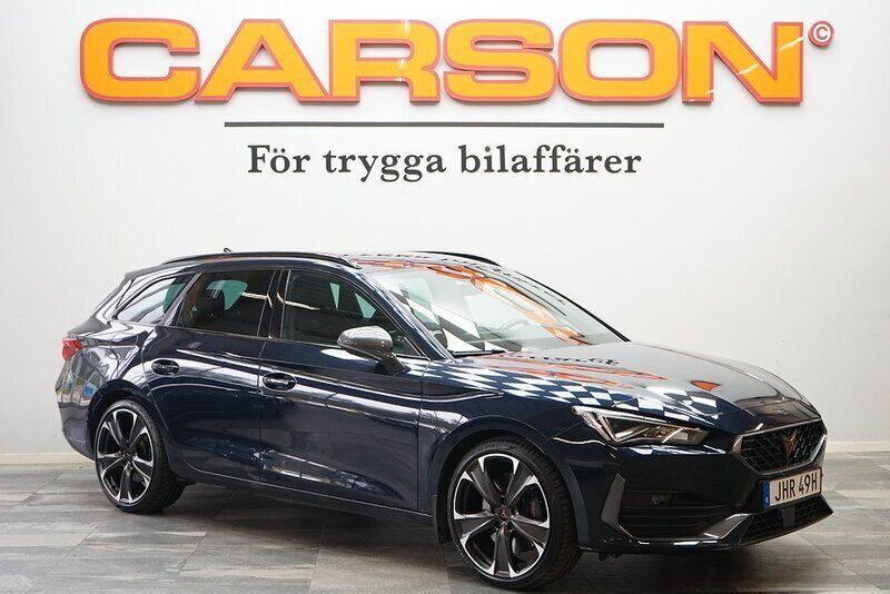 Mörkblå Begagnad 2022 Cupra Leon Kombi | 299 900 kr (Marknadspris) - Bild 1/4