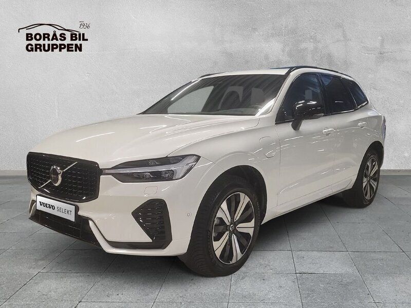 Vit Begagnad 2024 Volvo XC60 Plus SUV | 519 000 kr (Marknadspris) - Bild 1/4