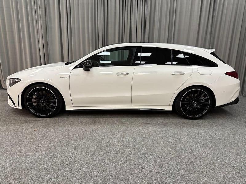 Begagnad Mercedes CLA35 AMG Shooting Brake AMG 306 HK (225 kW) 2019 Vit Kombi