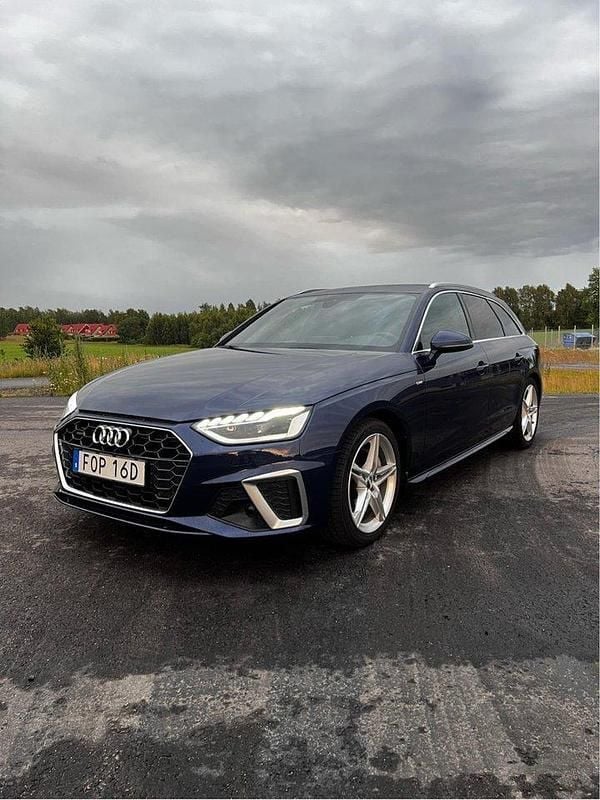 Blå Begagnad 2020 Audi A4 S-Line Kombi | 279 000 kr (Bra pris) - Bild 1/4