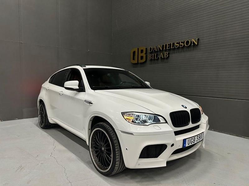 Begagnad BMW X6 M Sport Line 555 HK (408 kW) 2012 Vit SUV