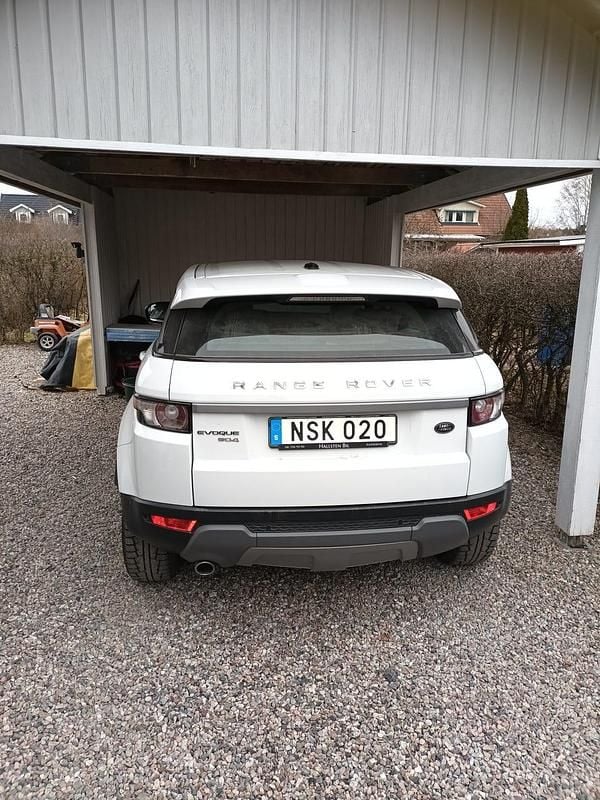 Begagnad Land Rover Range Rover evoque 150 HK (110 kW) 2013 Vit SUV