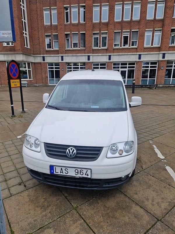 Begagnad 2010 VW Caddy Minibuss | 39 000 kr (Bra pris) - Bild 1/4
