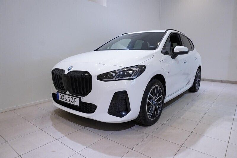 Begagnad BMW 225 Active Tourer M Sport 136 HK (100 kW) 2023 Okänd Minibuss
