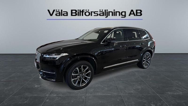 Svart Begagnad 2015 Volvo XC90 Inscription SUV | 349 900 kr (Marknadspris) - Bild 1/4