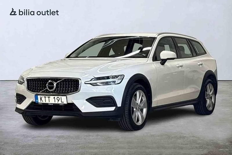 Vit Begagnad 2020 Volvo V60 CC Kombi | 209 900 kr (Lite dyr) - Bild 1/1