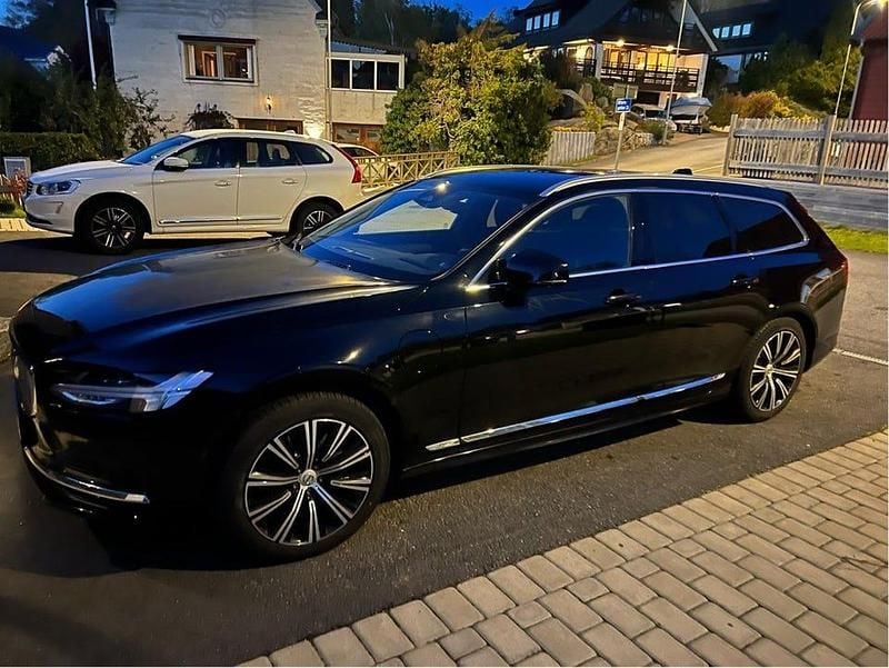 Begagnad 2022 Volvo V90 Kombi | 260 000 kr (Bra pris) - Bild 1/4