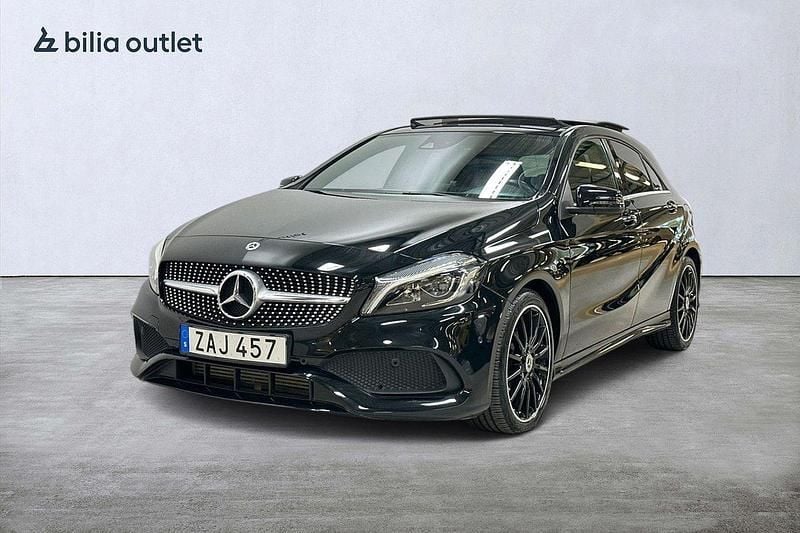 Svart Begagnad 2017 Mercedes A180 AMG Halvkombi | 189 900 kr (Marknadspris) - Bild 1/3