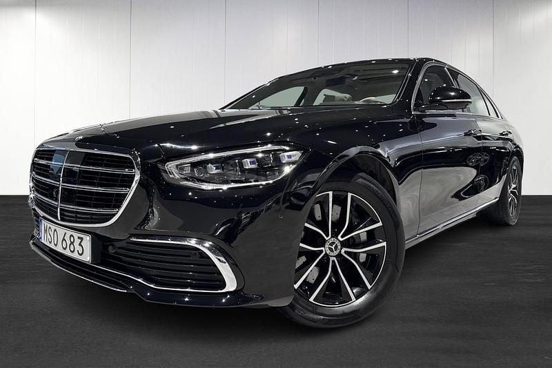 Svart Begagnad 2021 Mercedes S400 Sedan | 859 900 kr - Bild 1/4