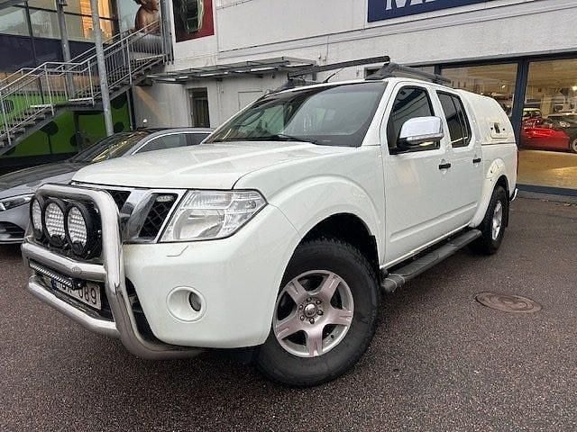 Vit Begagnad 2012 Nissan Navara Pickup | 79 900 kr (Bra pris) - Bild 1/4