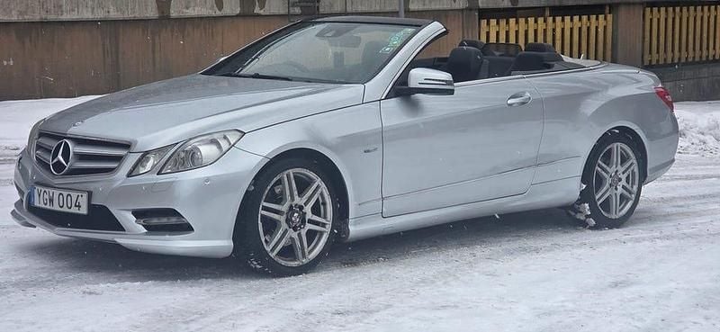 Begagnad Mercedes E350 AMG 265 HK (194 kW) 2012 Silver