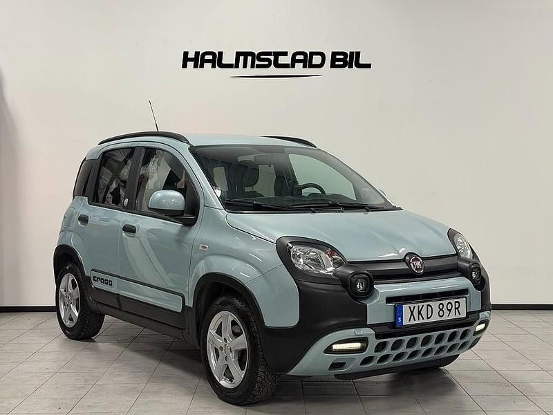 Grön Begagnad 2020 Fiat Panda Cross Cross Halvkombi | 124 500 kr - Bild 1/4