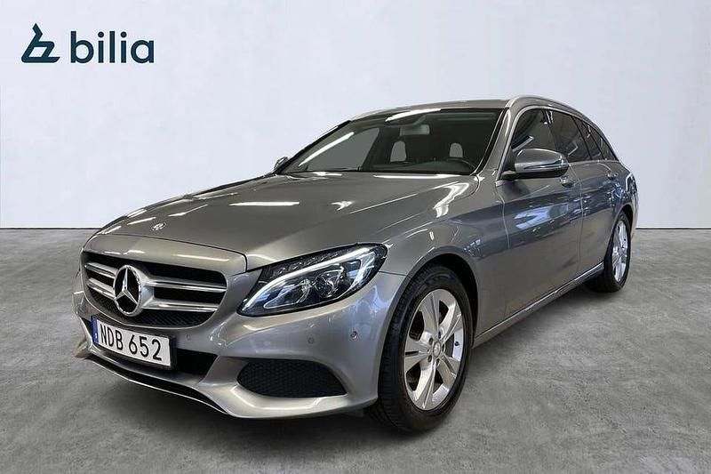Silver Begagnad 2016 Mercedes C220 Kombi | 209 000 kr (Bra pris) - Bild 1/4