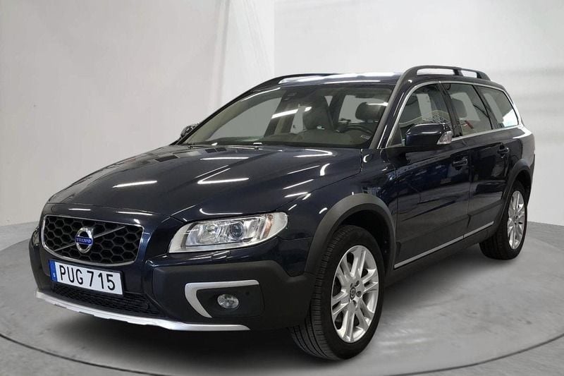 Blå Begagnad 2015 Volvo XC70 Summum SUV | 188 800 kr (Bra pris) - Bild 1/4