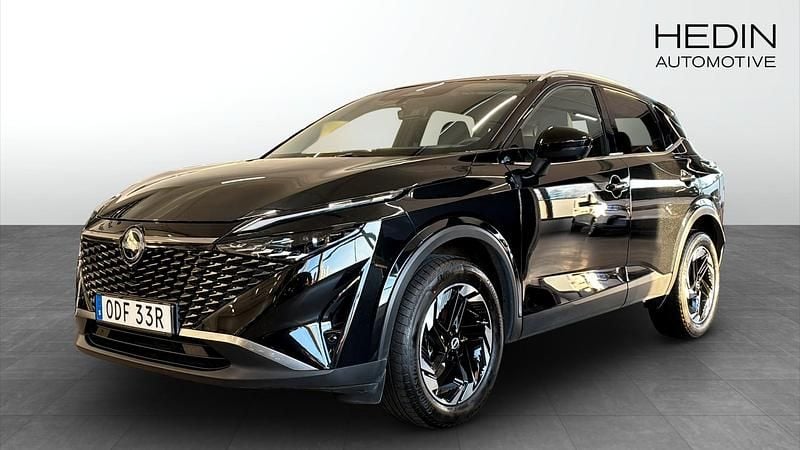 Svart Begagnad 2024 Nissan Qashqai N-Connecta SUV | 309 900 kr (Superpris) - Bild 1/4