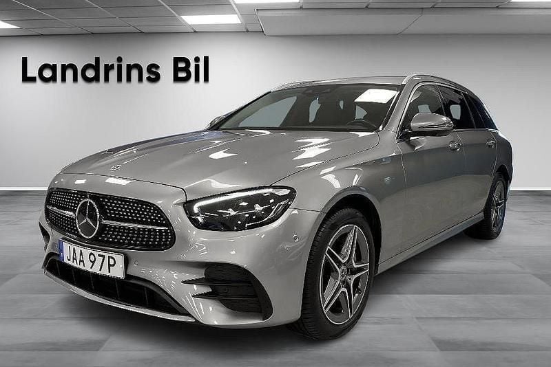 Silver Begagnad 2022 Mercedes E300 AMG Kombi | 469 000 kr (Superpris) - Bild 1/4
