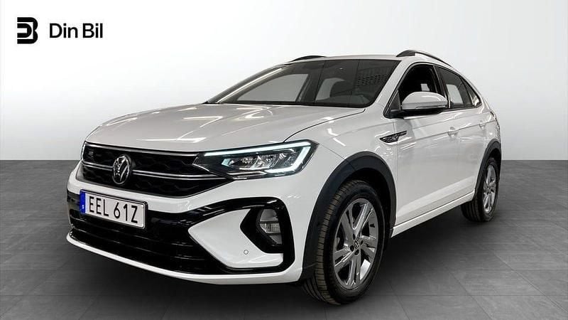 Vit Begagnad 2023 VW Taigo R-line SUV | 245 900 kr (Marknadspris) - Bild 1/4