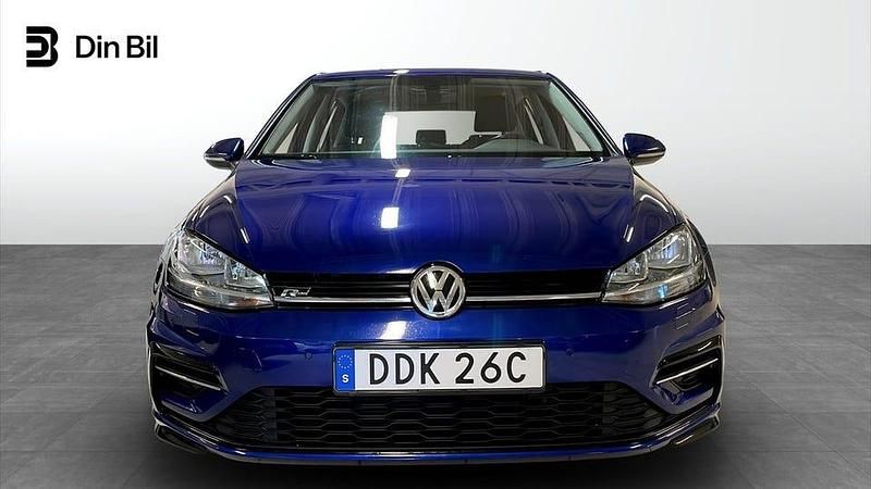 Begagnad VW Golf VII R-line 116 HK (85 kW) 2019 Mörkblå Kombi