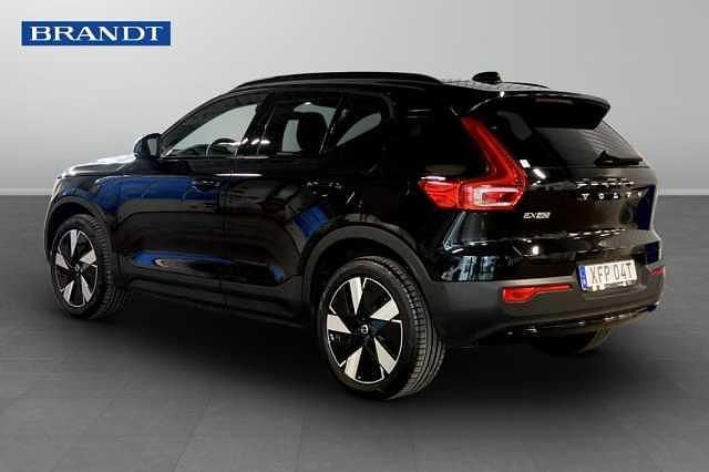 Begagnad Volvo EX40 Single Motor Extended Range 188 kW (256 HK) 2025 Svart SUV