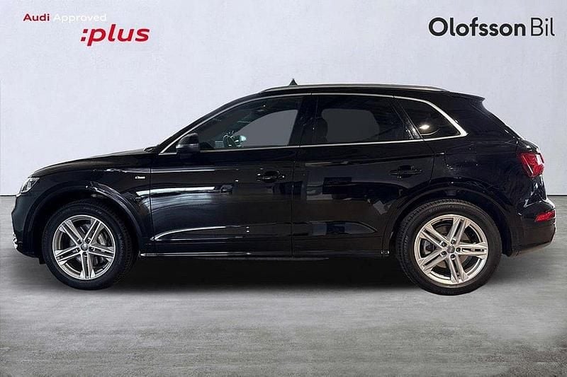 Brilliantsvart Begagnad 2020 Audi Q5 Competition SUV | 389 000 kr (Marknadspris) - Bild 1/3