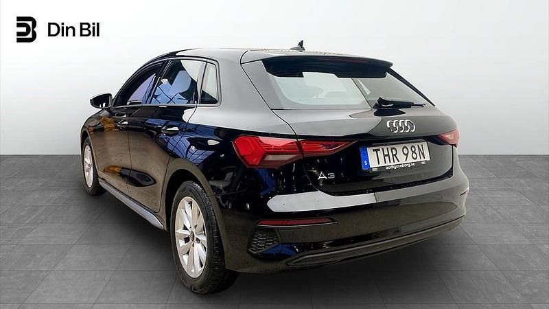 Begagnad Audi A3 Sportback Proline 150 HK (110 kW) 2022 Svart Halvkombi