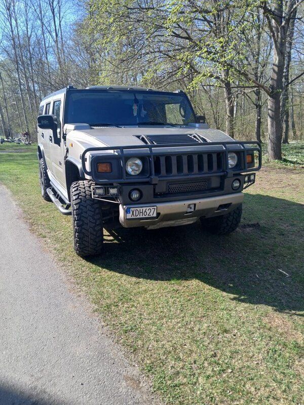 Grå Begagnad 2005 Hummer H2 SUV | 229 000 kr - Bild 1/4
