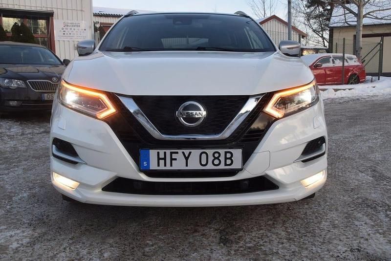 Begagnad Nissan Qashqai 360º 160 HK (117 kW) 2019 Vit SUV