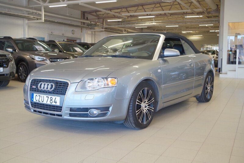 Grå Begagnad 2006 Audi A4 Cabriolet S-Line Cab | 69 500 kr - Bild 1/4
