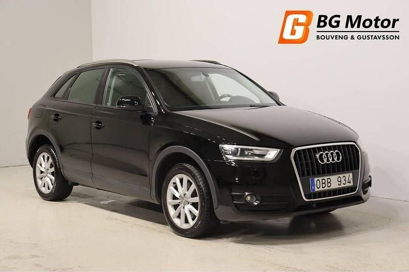 Svart Begagnad 2012 Audi Q3 Comfort SUV | 109 900 kr (Marknadspris) - Bild 1/4