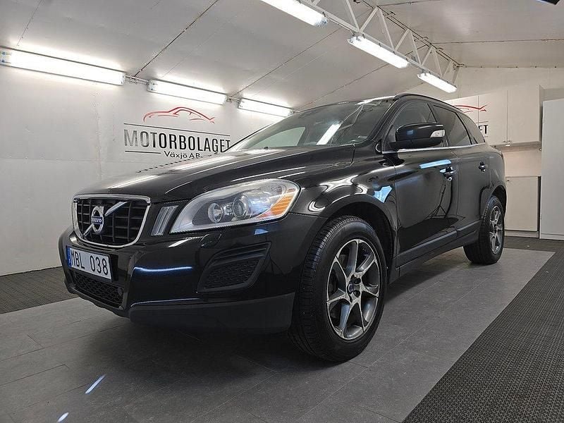 Svart Begagnad 2011 Volvo XC60 Momentum SUV | 82 500 kr (Marknadspris) - Bild 1/4