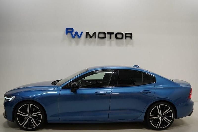 Begagnad Volvo S60 R-Design 250 HK (183 kW) 2020 Blå Sedan