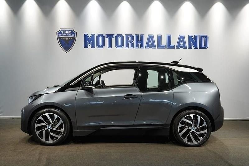 Grå Begagnad 2018 BMW i3 Comfort Edition Halvkombi | 149 900 kr (Bra pris) - Bild 1/4