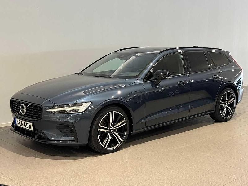 Begagnad 2021 Volvo V60 Kombi | 399 500 kr (Dyr) - Bild 1/3