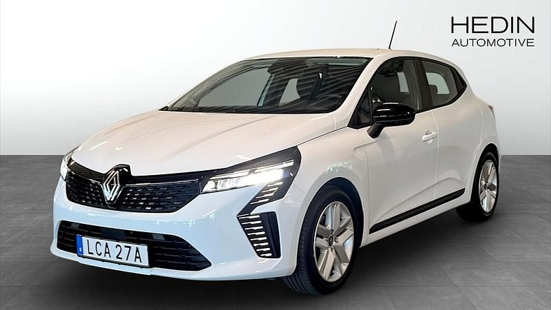 Vit (white) Begagnad 2024 Renault Clio V Evolution Halvkombi | 234 900 kr (Lite dyr) - Bild 1/4