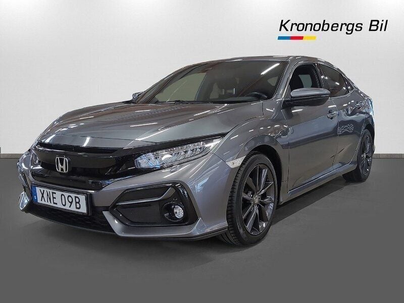 Grå Begagnad 2021 Honda Civic Elegance Halvkombi | 214 500 kr (Marknadspris) - Bild 1/4
