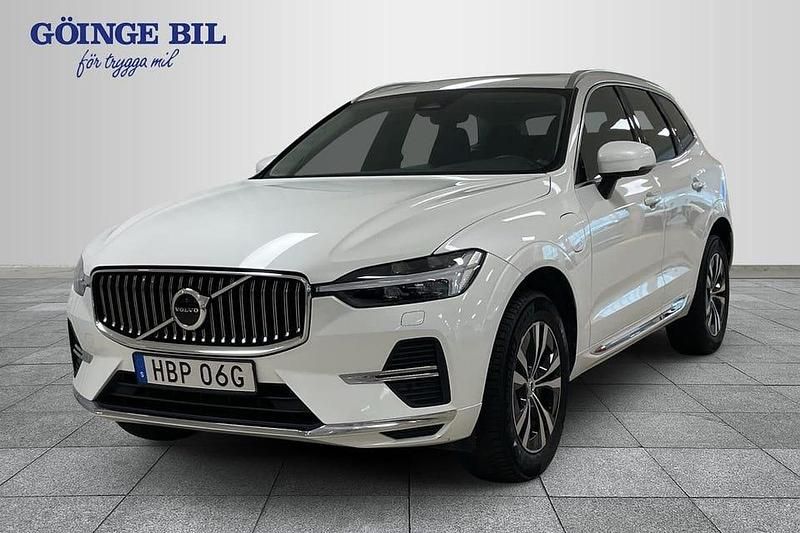 Vit Begagnad 2023 Volvo XC60 Core SUV | 409 000 kr (Bra pris) - Bild 1/2