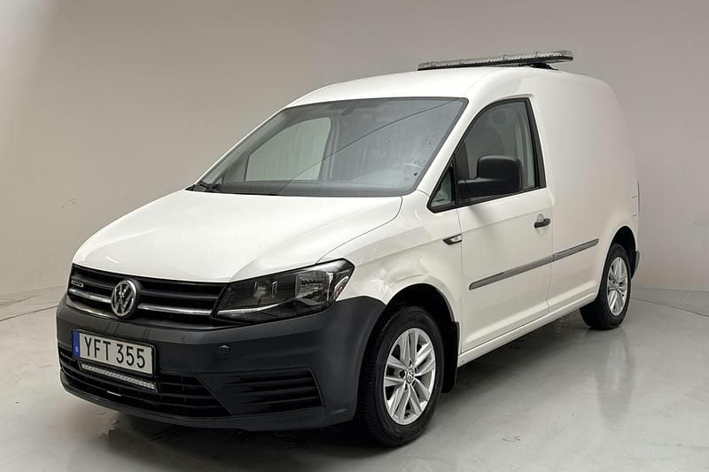 Vit Begagnad 2017 VW Caddy Minibuss | 80 000 kr (Superpris) - Bild 1/4