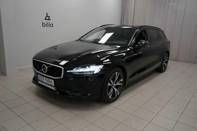 Svart Begagnad 2019 Volvo V60 R-Design Kombi | 319 900 kr (Marknadspris) - Bild 1/3